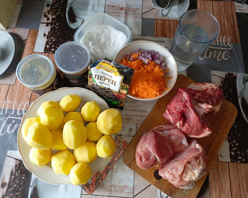 Готовим в афганском казане картошку с мясом: Рецепт блюда на обед