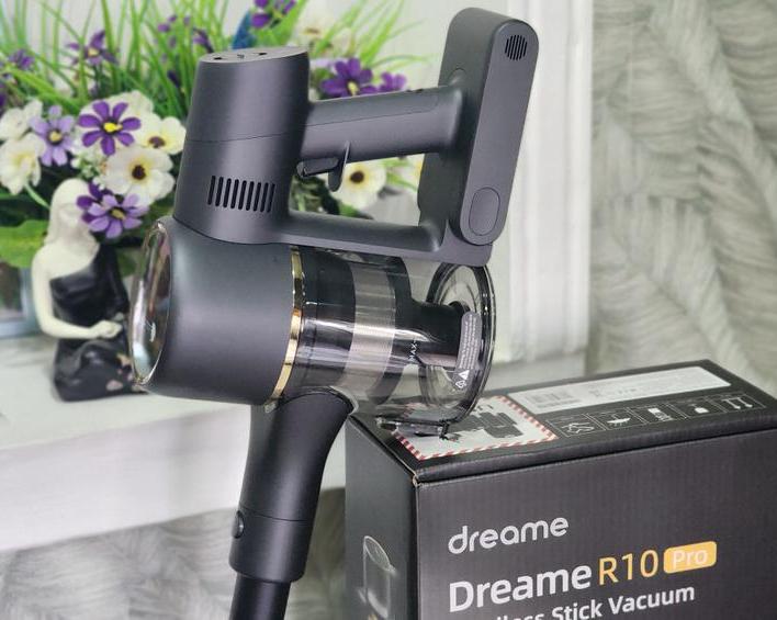 Обзор мощного вертикального беспроводного пылесоса Dreame R10 Pro: идеальная середина — ничего лишнего