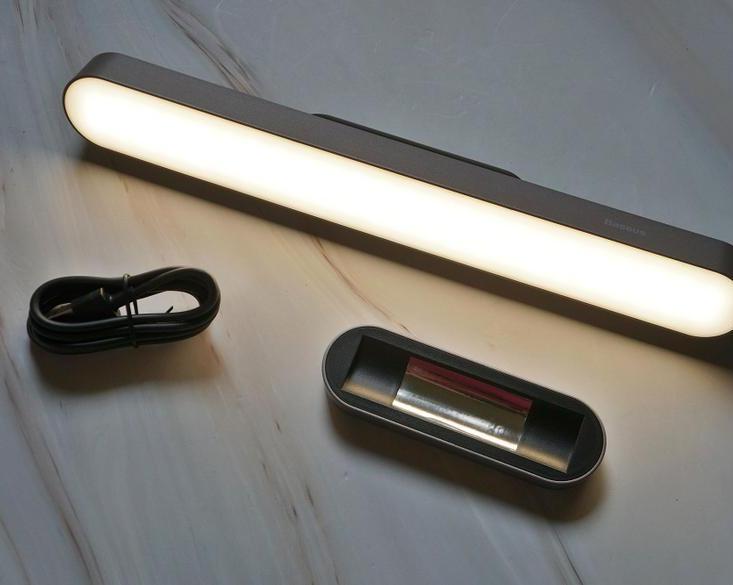 Аккумуляторный светильник Baseus с поворотным магнитным креплением