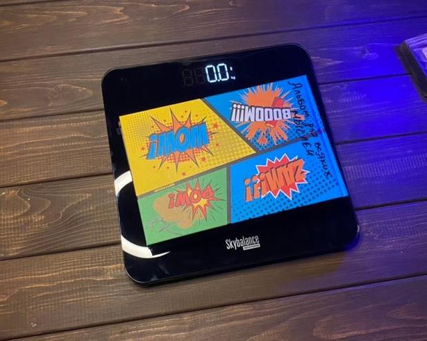 Бюджетные умные напольные весы Redmond SkyBalance RS